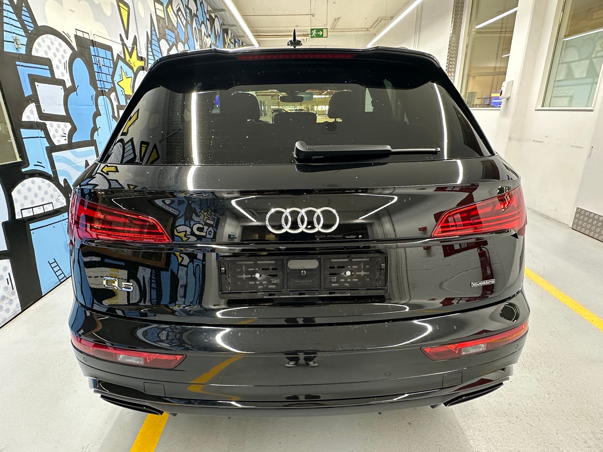 AUDI Q5 40 TDI S-line quattro S-tronic-image-4