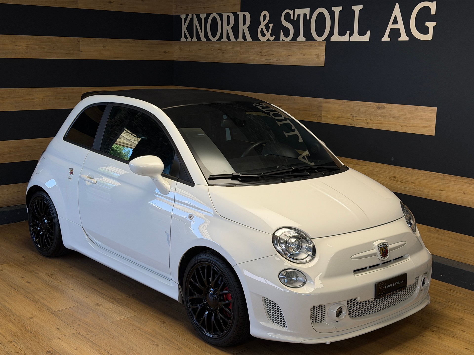 FIAT 595 1.4 16V Turbo Abarth Turismo-image-12