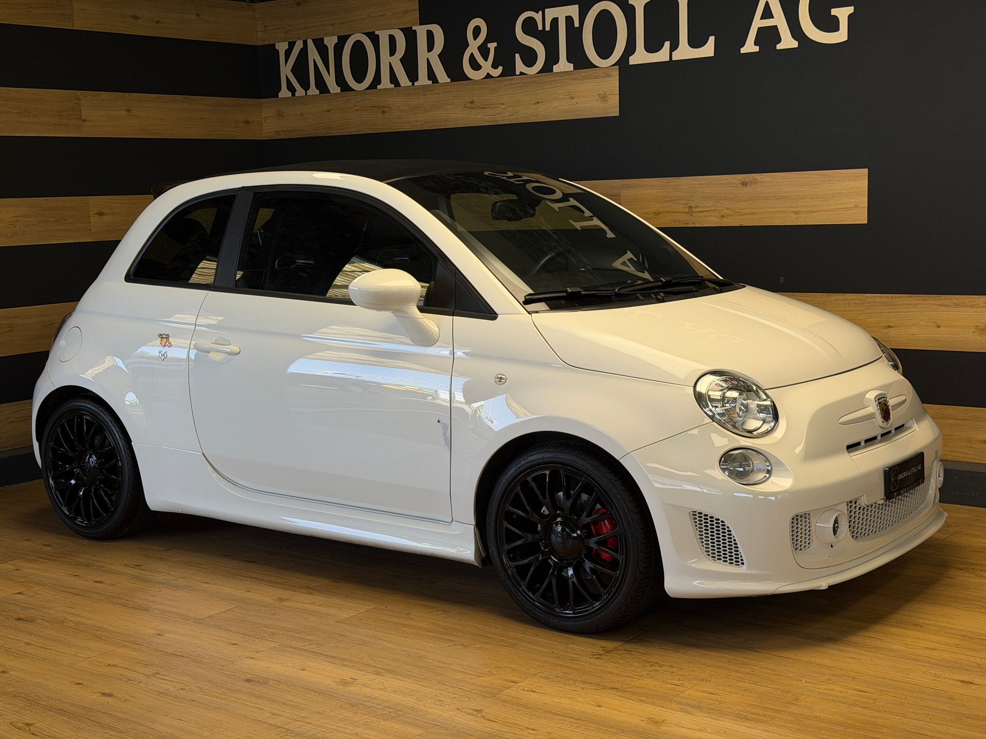 FIAT 595 1.4 16V Turbo Abarth Turismo-image-11