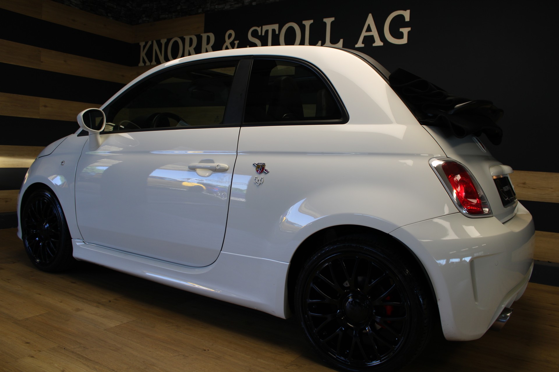FIAT 595 1.4 16V Turbo Abarth Turismo-image-5