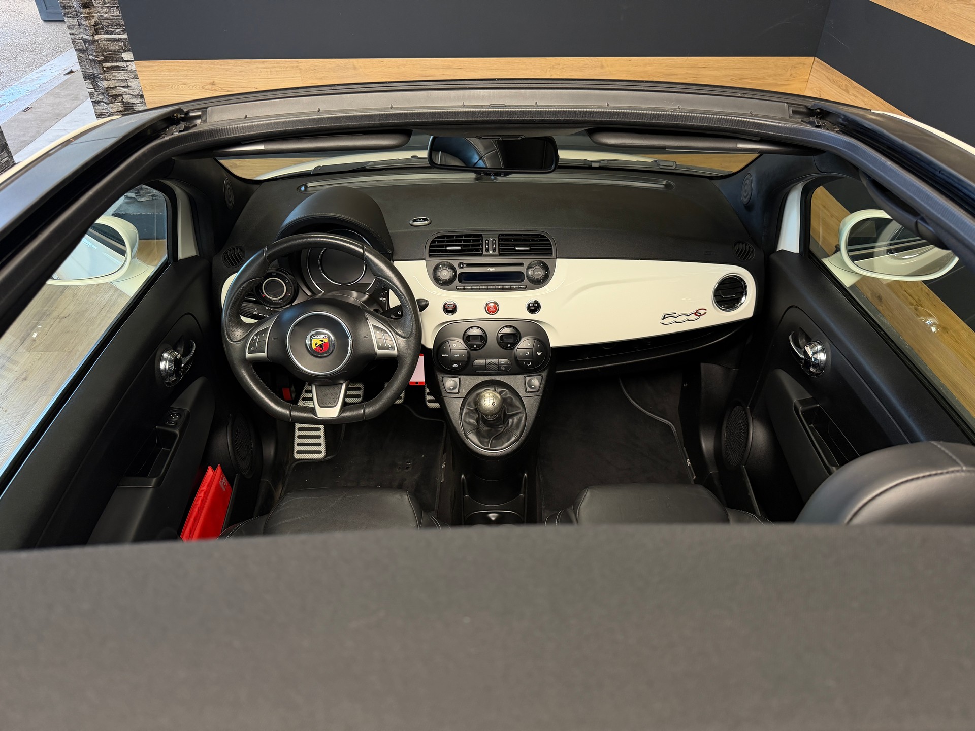 FIAT 595 1.4 16V Turbo Abarth Turismo-image-15
