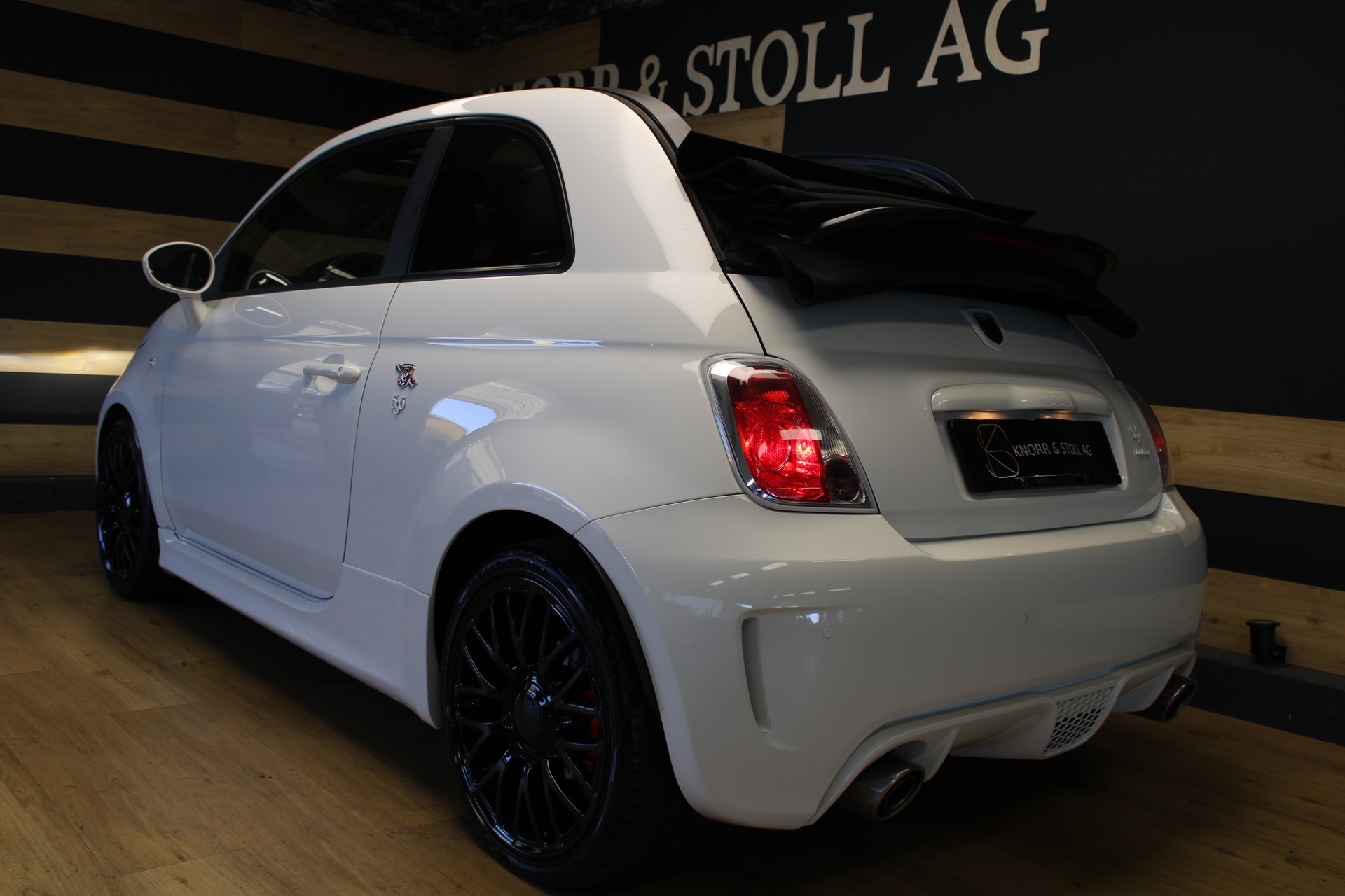 FIAT 595 1.4 16V Turbo Abarth Turismo-image-4