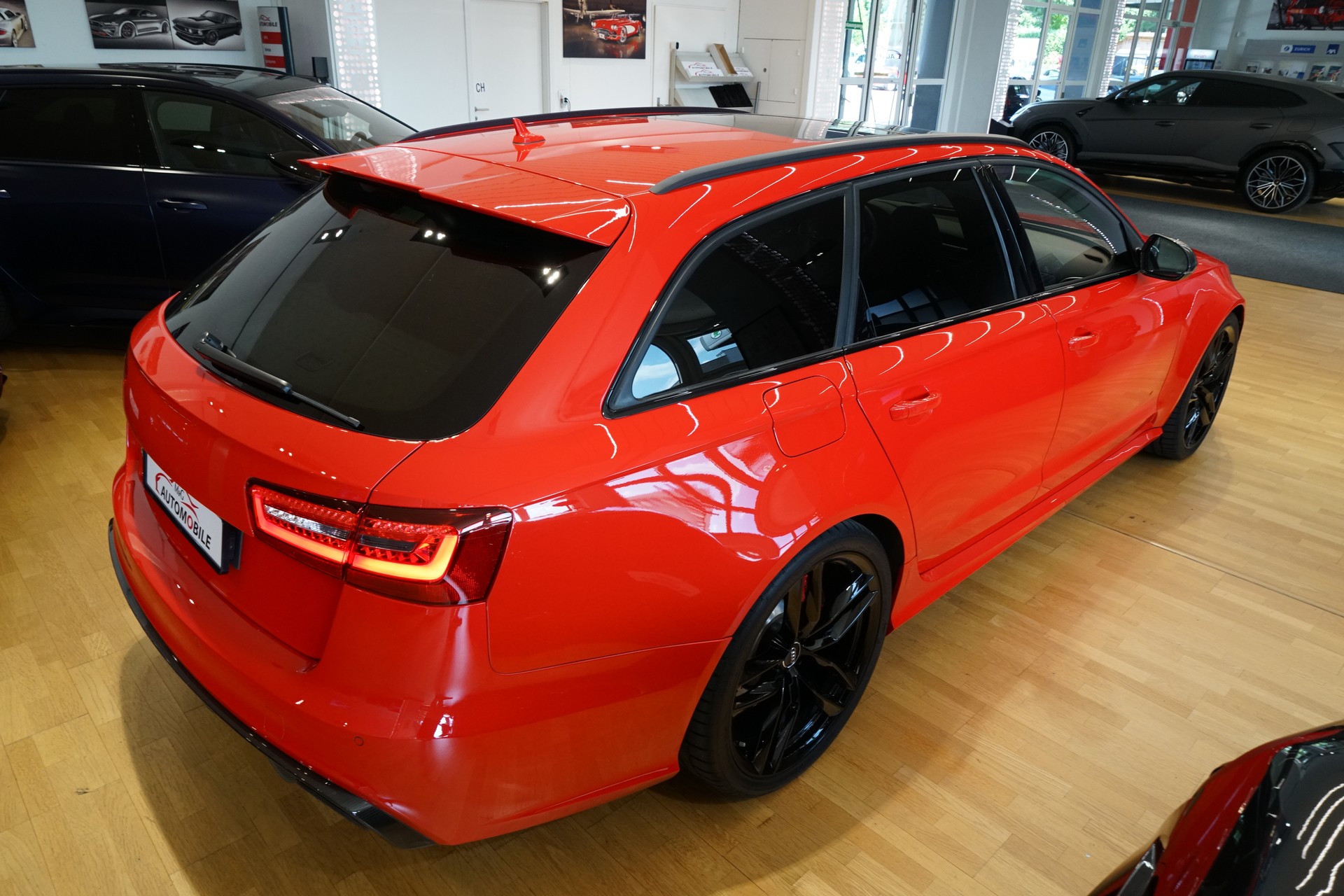 AUDI RS6 Avant 4.0 TFSI V8 quattro Tiptronic Audi Exclusive-image-10