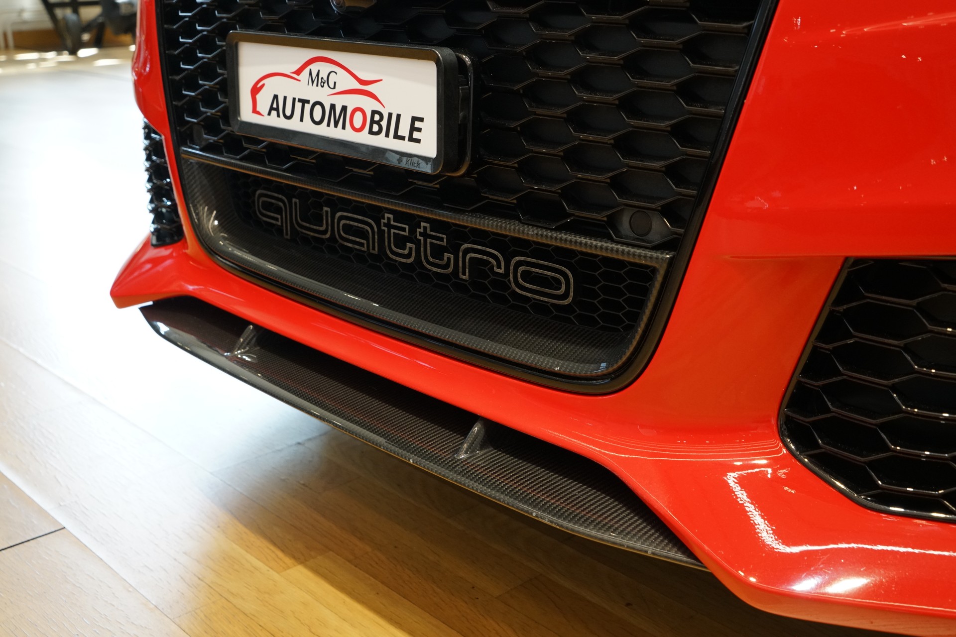 AUDI RS6 Avant 4.0 TFSI V8 quattro Tiptronic Audi Exclusive-image-4