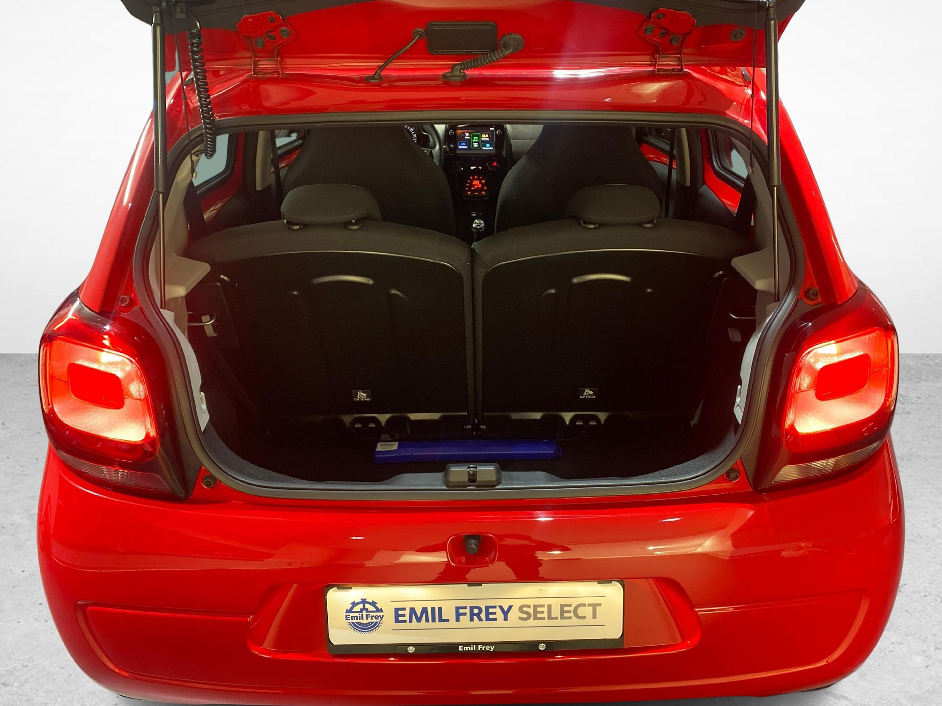 CITROEN C1 1.0 VTi Shine S/S-image-10