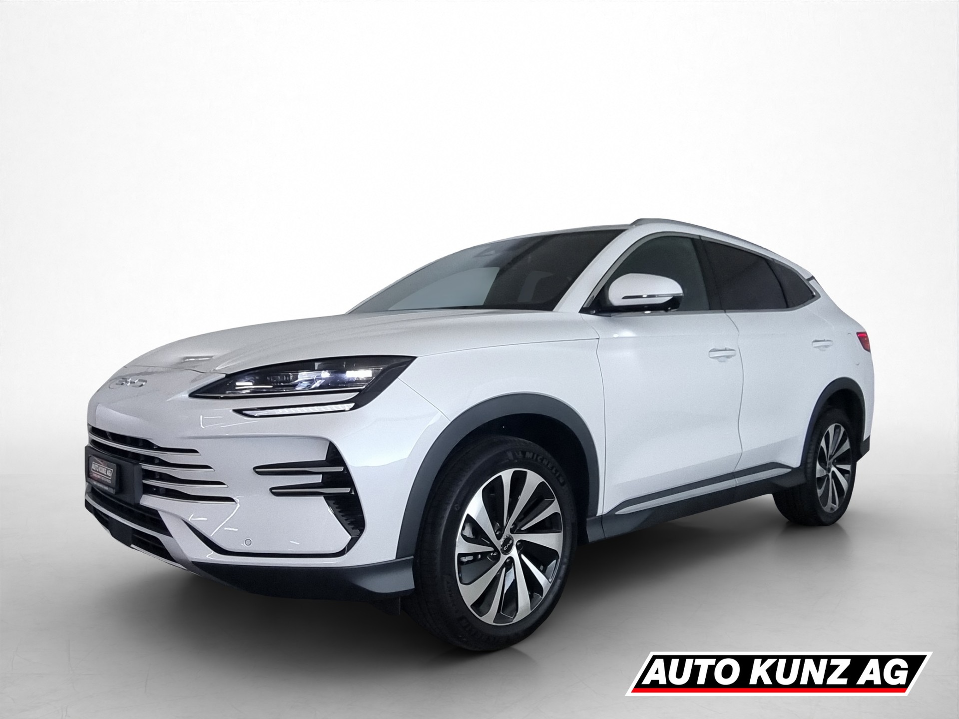 BYD Seal U DM-i Comfort FWD-image-0