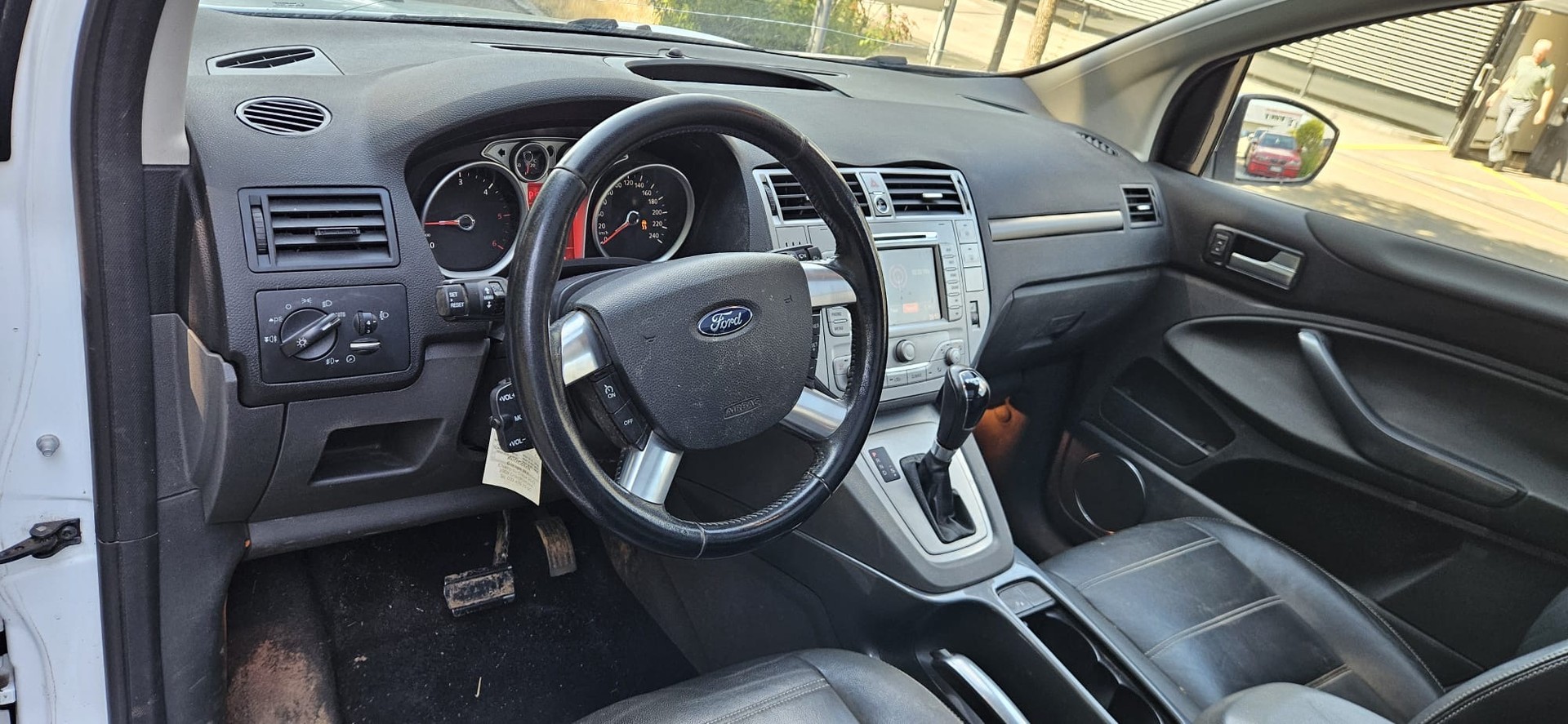 FORD Kuga 2.0 TDCi Titanium 4WD PowerShift-image-1
