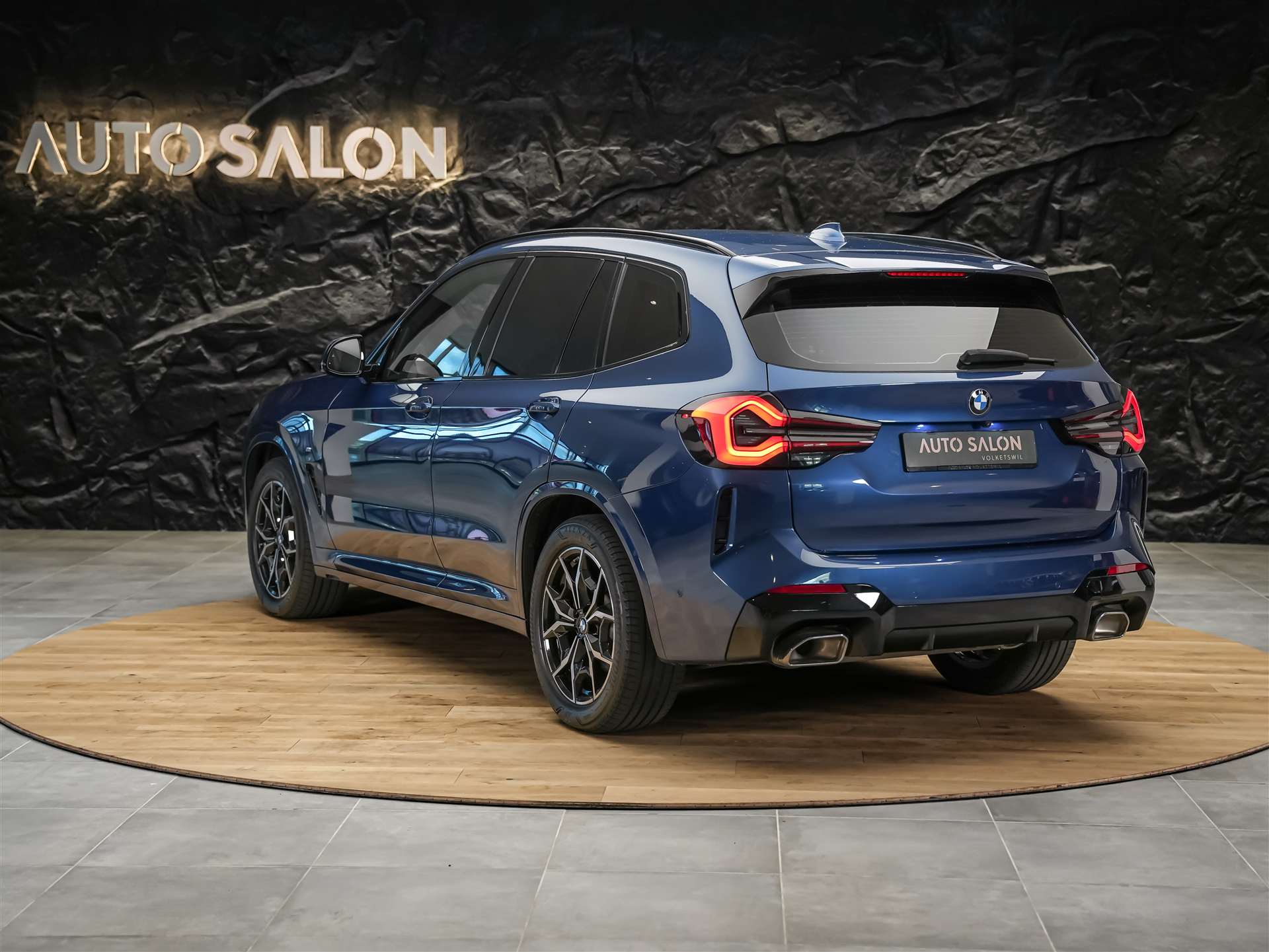 BMW X3 20i xDrive M Sport*Werksgarantie Sitzheizung*Anhängerkupplung*-showroom-element-3