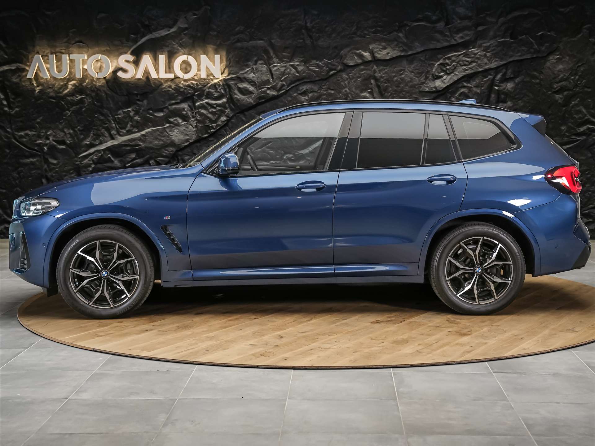 BMW X3 20i xDrive M Sport*Werksgarantie Sitzheizung*Anhängerkupplung*-showroom-element-2