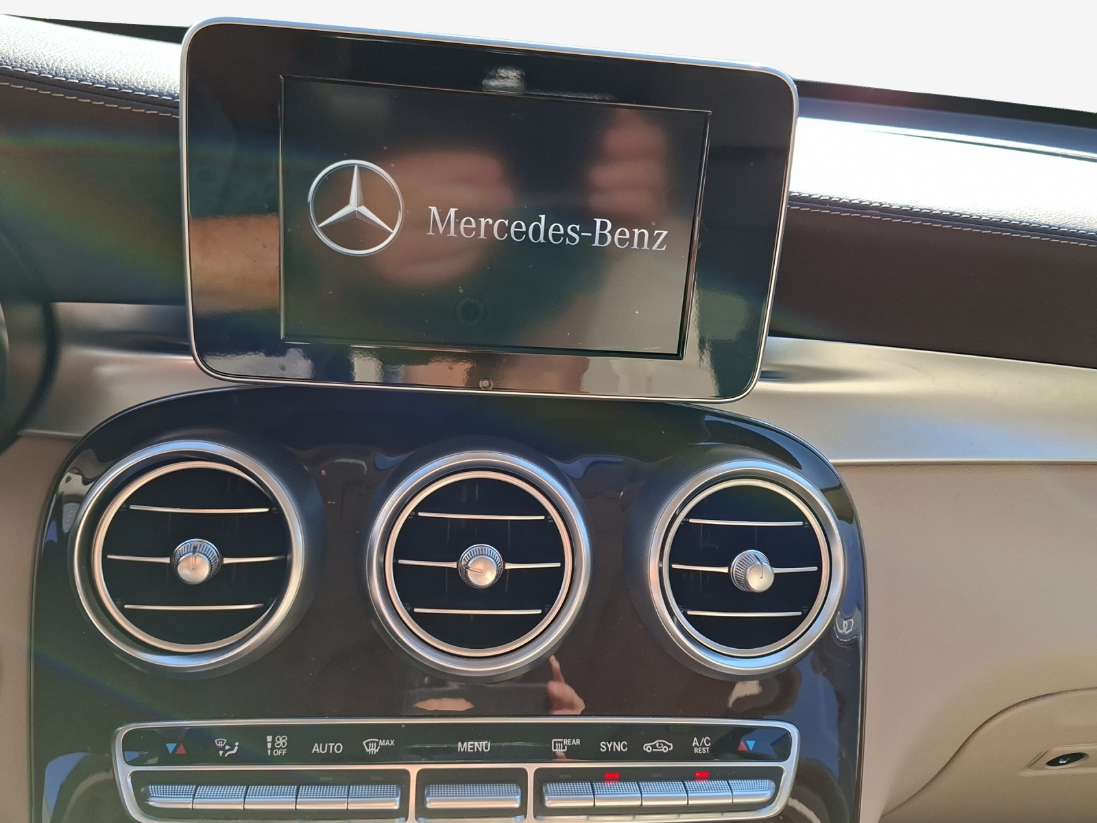 MERCEDES-BENZ GLC 250d Off-Road 4Matic 9G-Tronic-image-10