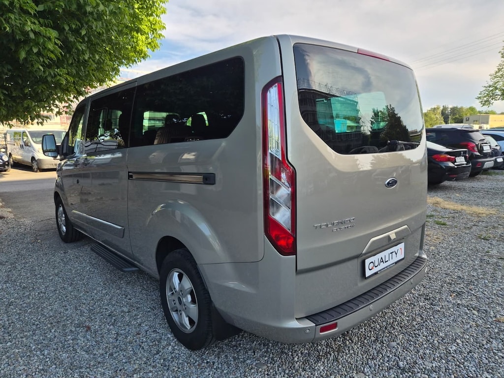 FORD Tourneo Custom 310 L2H1 Titanium 9-Sitzer-image-3