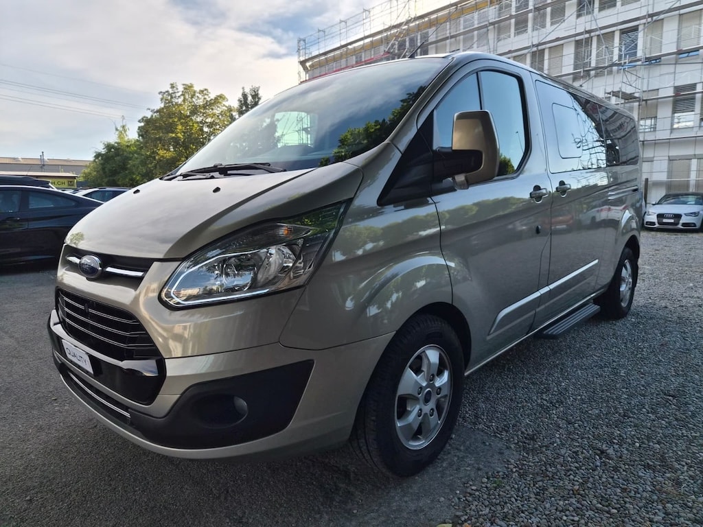 FORD Tourneo Custom 310 L2H1 Titanium 9-Sitzer-image-2