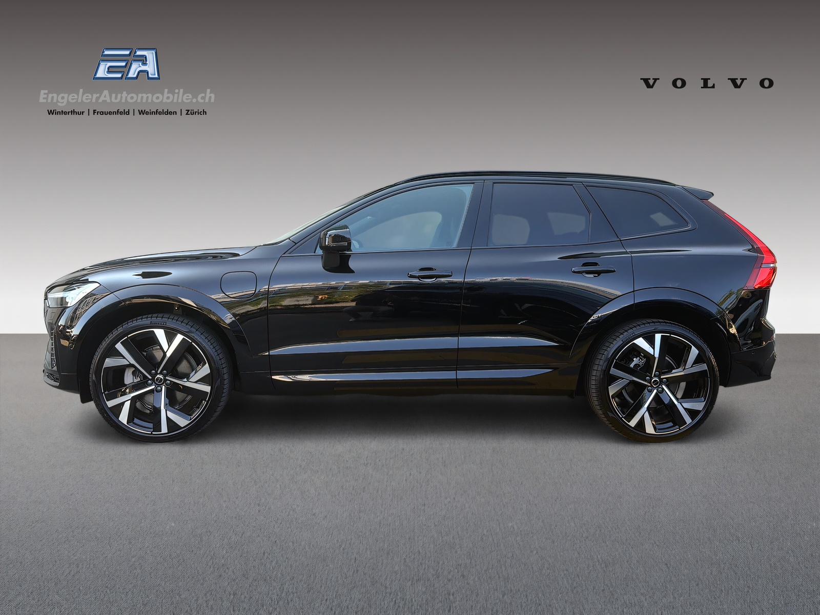 VOLVO XC60 2.0 T8 TE Black Edition eAWD-showroom-element-2