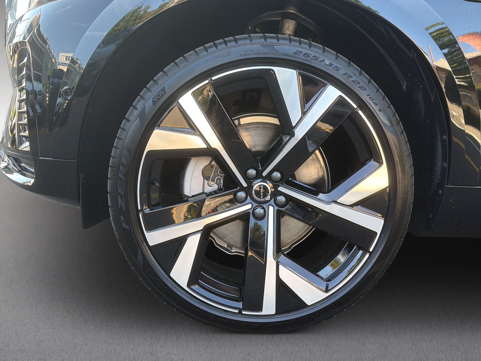VOLVO XC60 2.0 T8 TE Black Edition eAWD-image-22