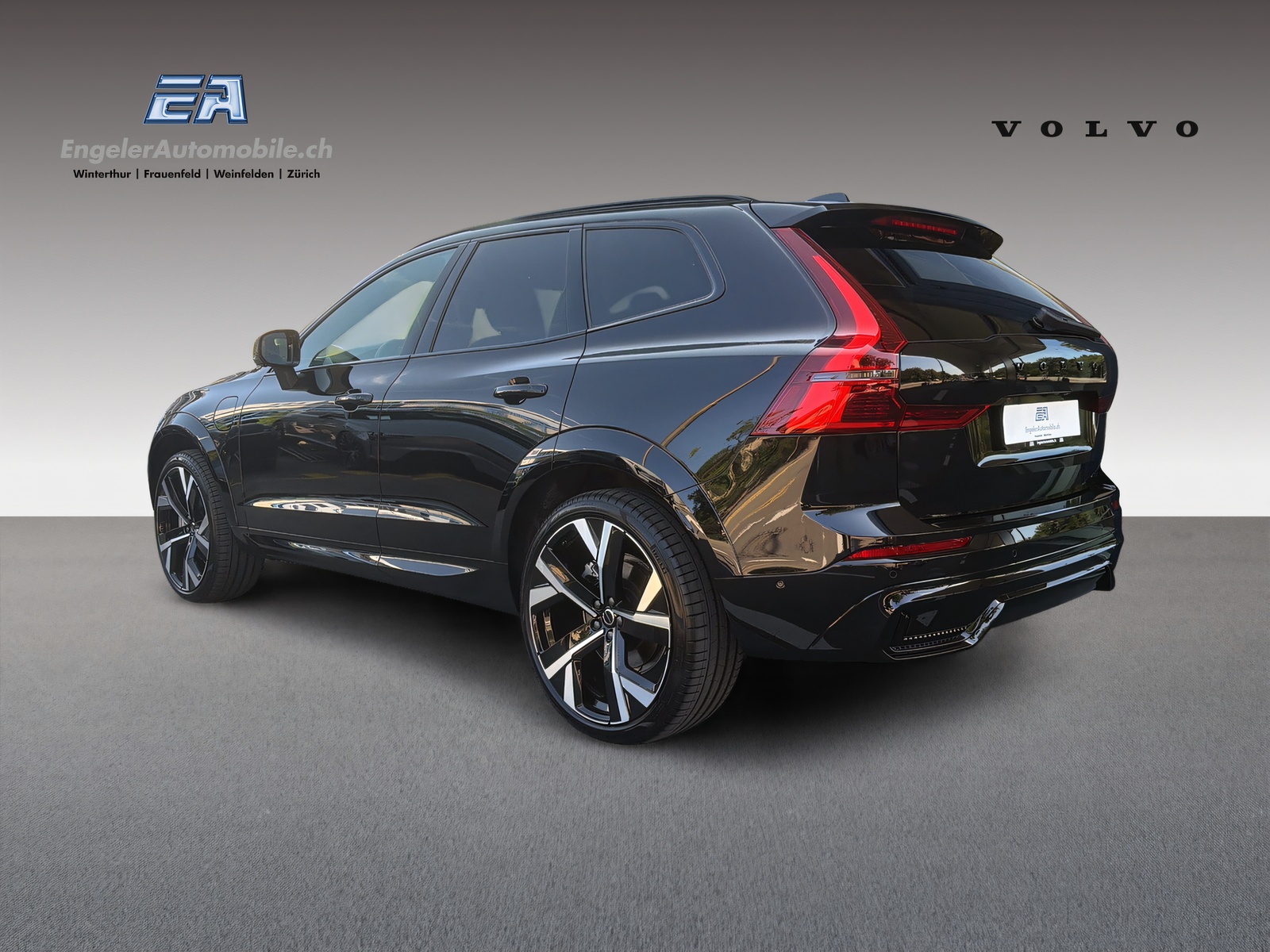 VOLVO XC60 2.0 T8 TE Black Edition eAWD-showroom-element-3