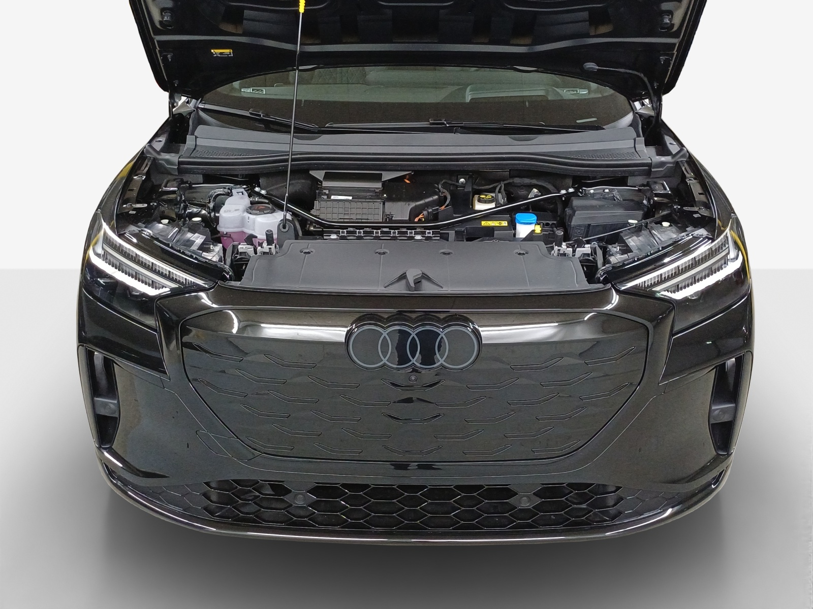 AUDI Q4 e-tron SUV quattro performance-image-14