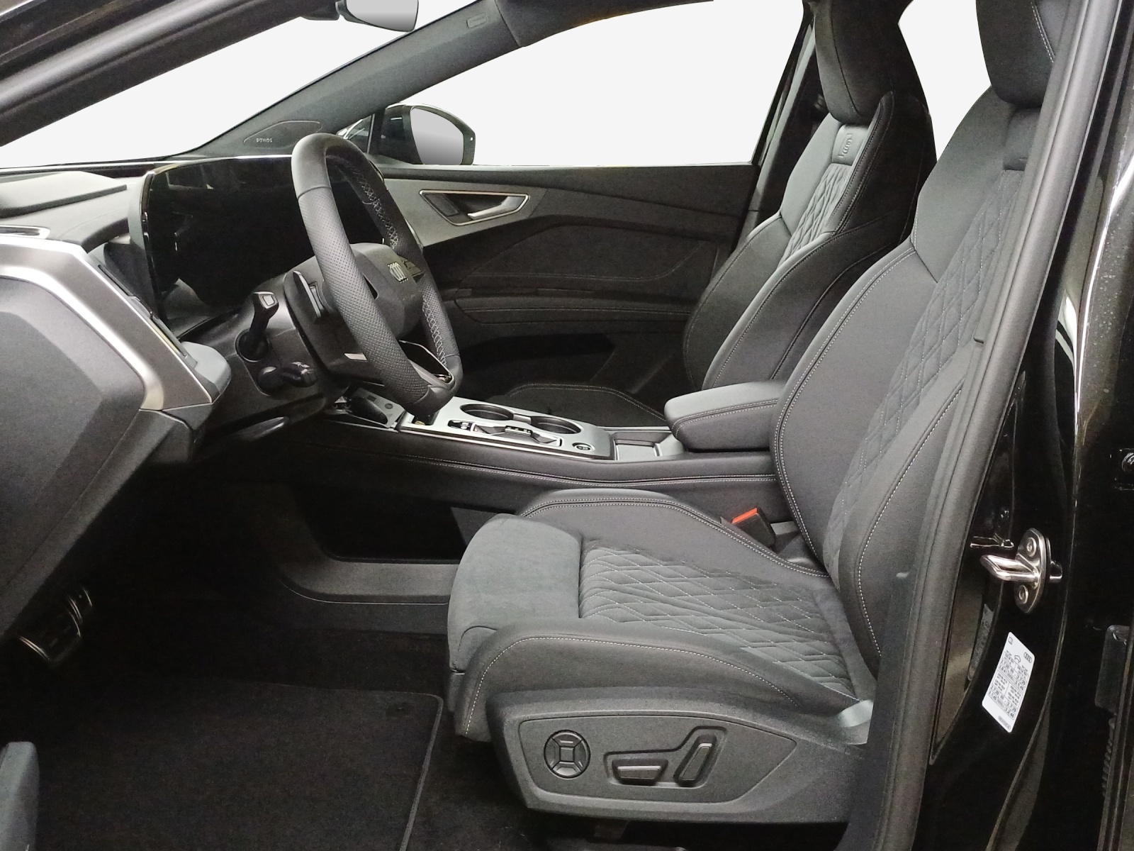AUDI Q4 e-tron SUV quattro performance-image-7