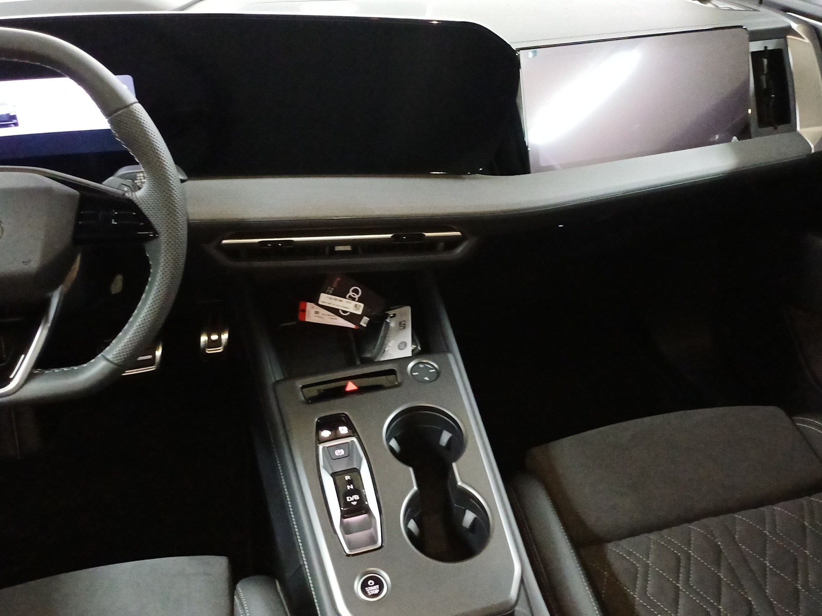 AUDI Q4 e-tron SUV quattro performance-image-10