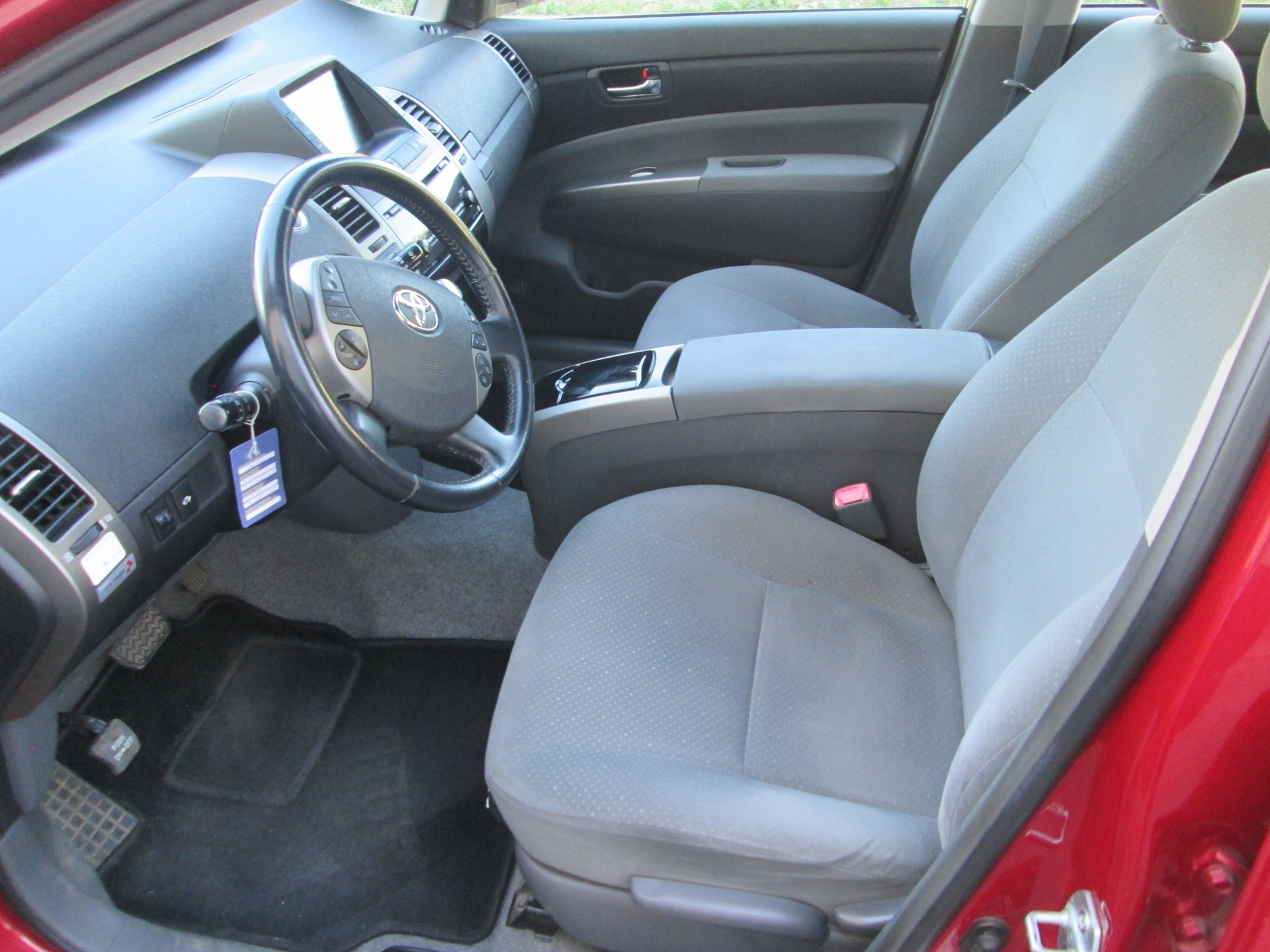 TOYOTA Prius 1.5 16V Hybrid-image-6