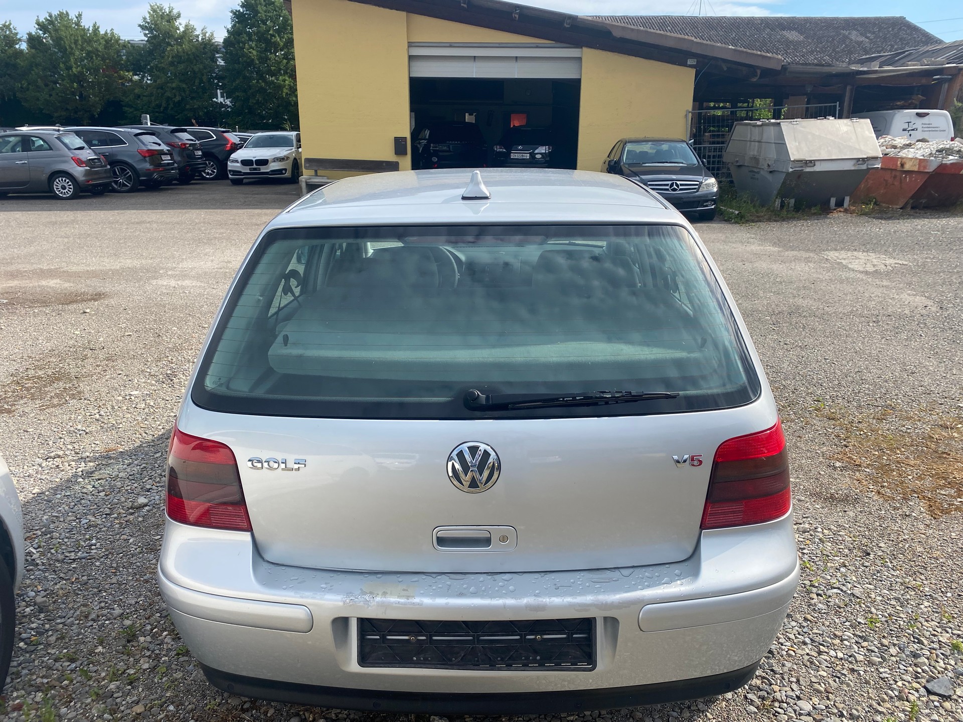 VW Golf 2.3 Highline-image-5