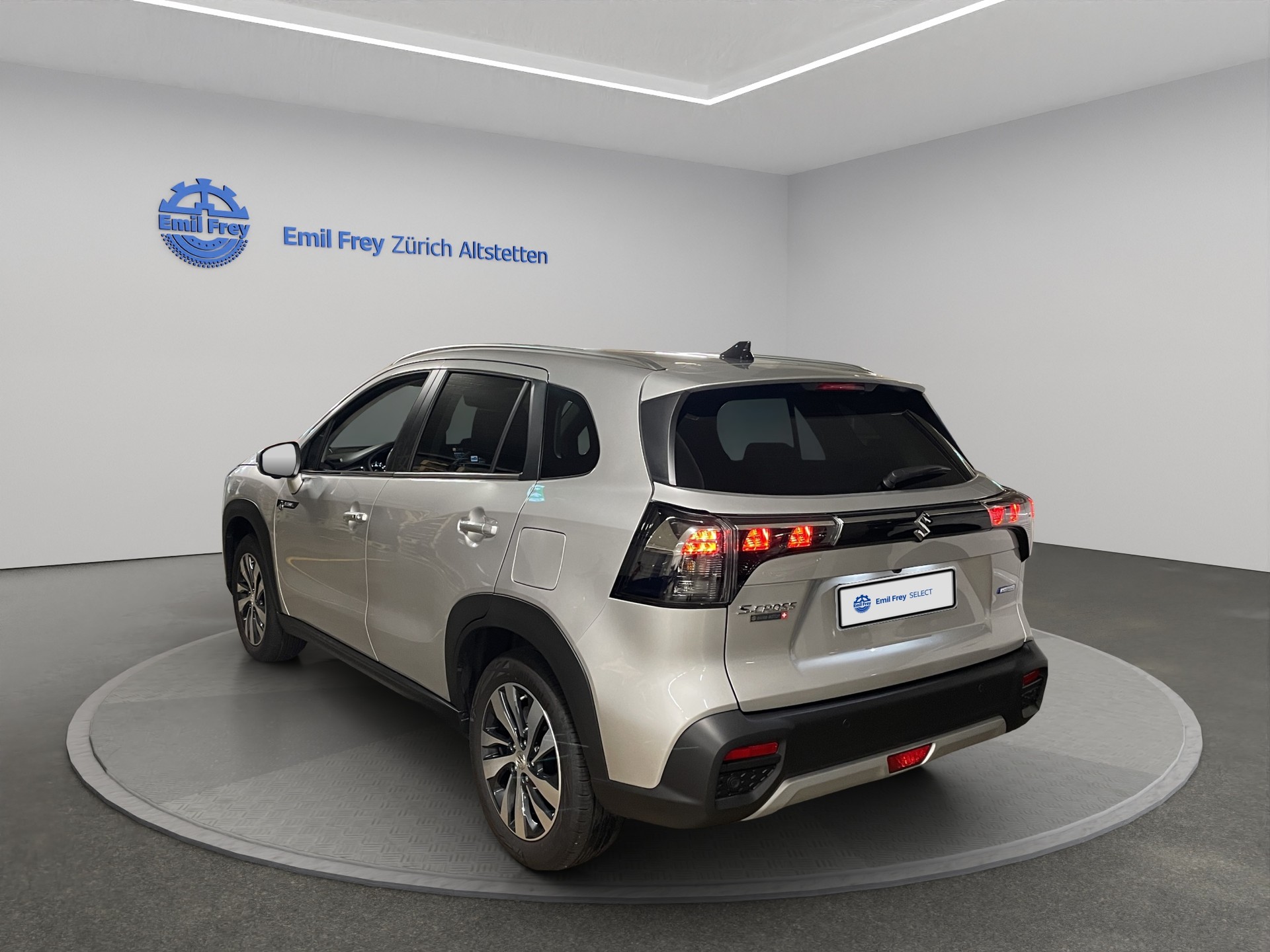 SUZUKI S-Cross 1.4 T Sakura Top Hybrid 4x4-showroom-element-1