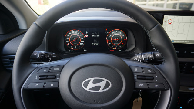 HYUNDAI i20 1.0 T-GDi Amplia DCT-image-11