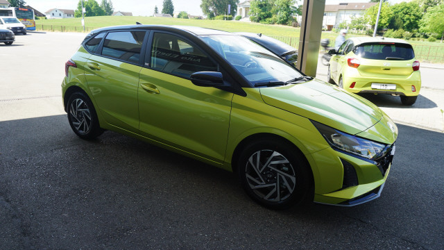 HYUNDAI i20 1.0 T-GDi Amplia DCT-image-4