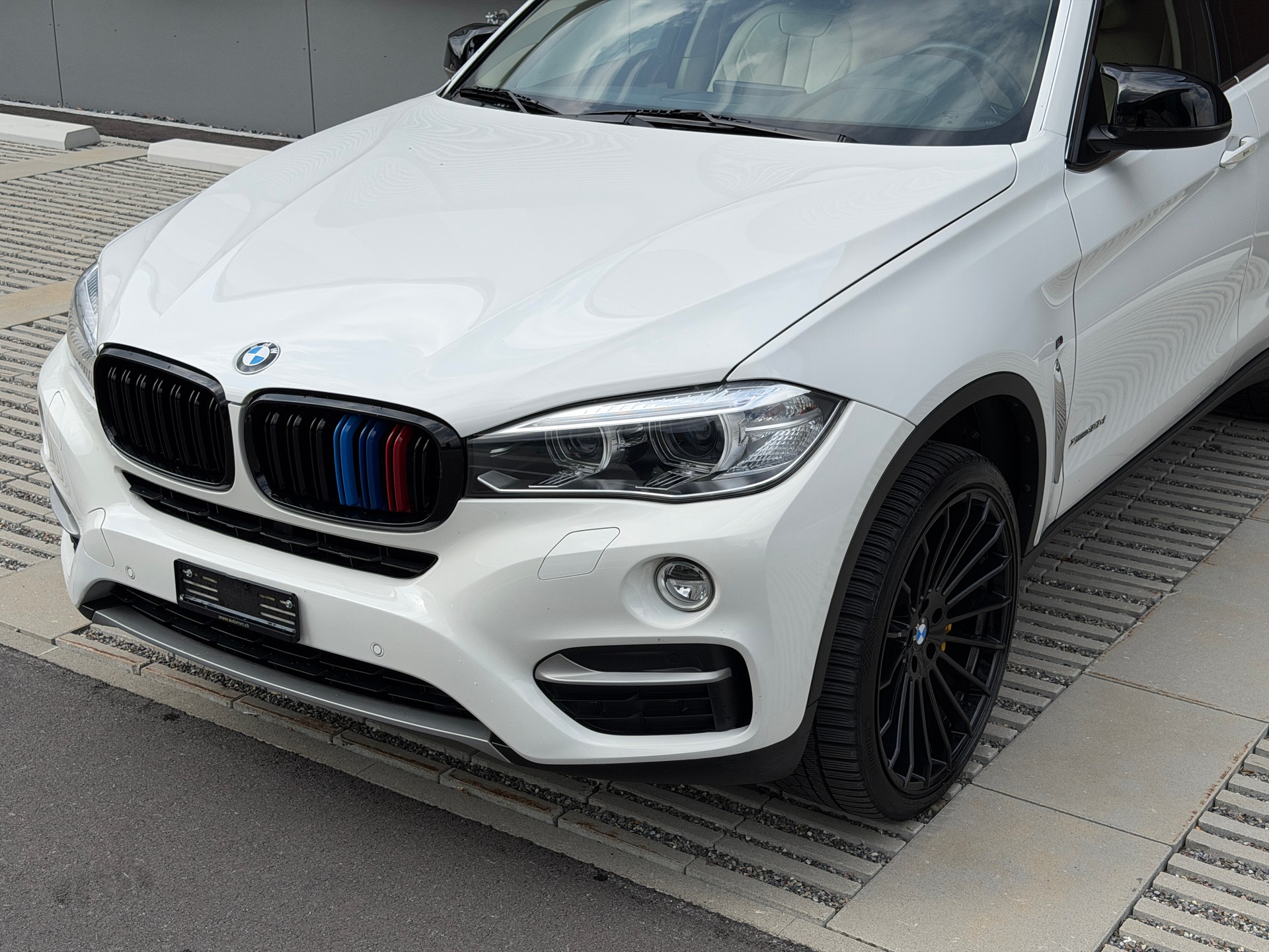 BMW X6 xDrive 30d Steptronic *HAMANN* *frisch MFK+Service*-image-27