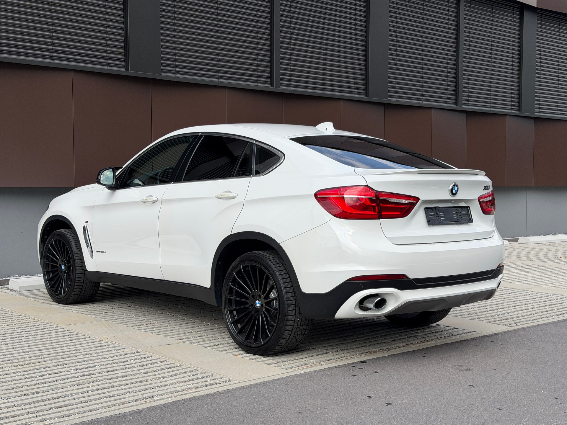 BMW X6 xDrive 30d Steptronic *HAMANN* *frisch MFK+Service*-image-3