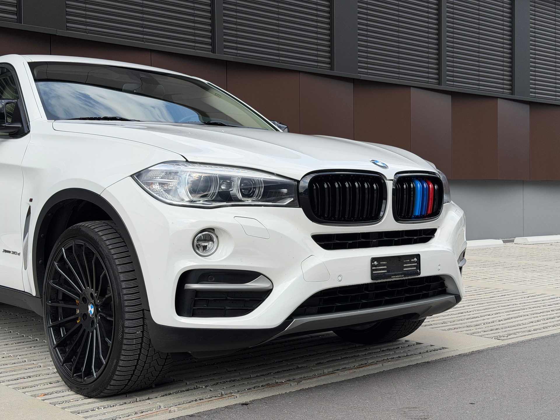 BMW X6 xDrive 30d Steptronic *HAMANN* *frisch MFK+Service*-image-25