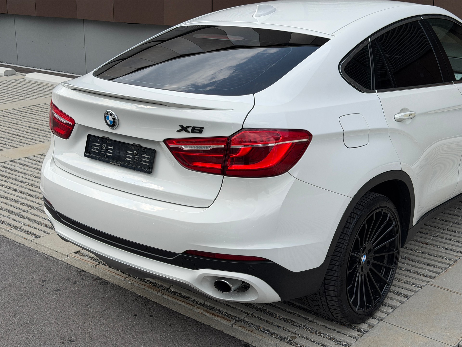BMW X6 xDrive 30d Steptronic *HAMANN* *frisch MFK+Service*-image-29