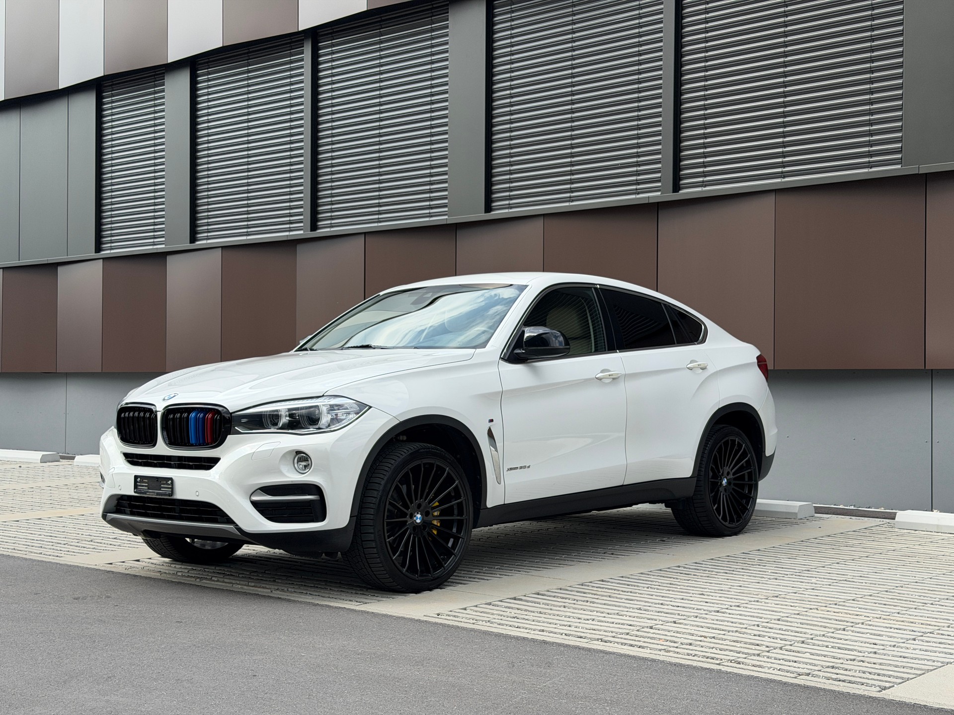 BMW X6 xDrive 30d Steptronic *HAMANN* *frisch MFK+Service*-image-0