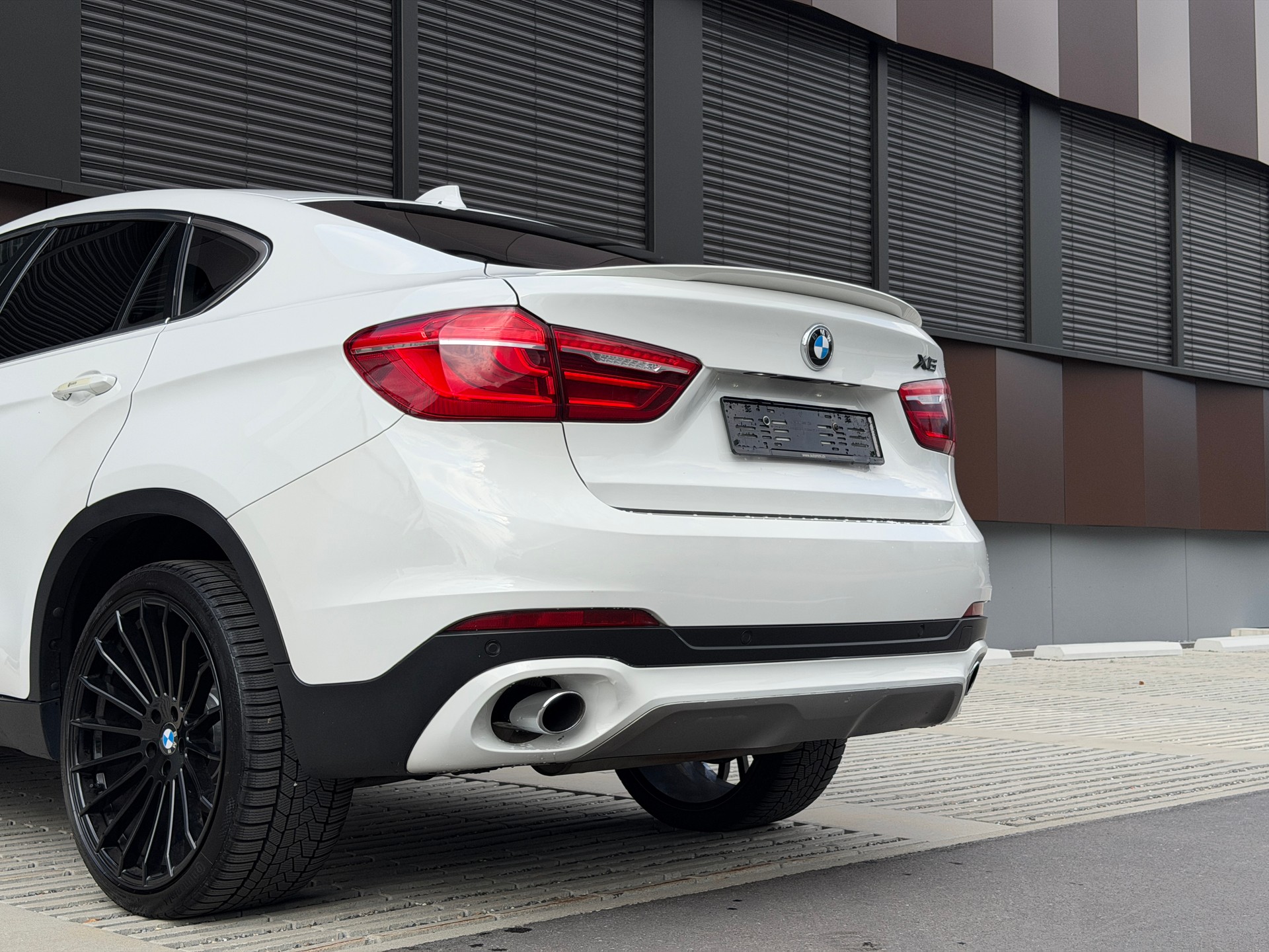 BMW X6 xDrive 30d Steptronic *HAMANN* *frisch MFK+Service*-image-28