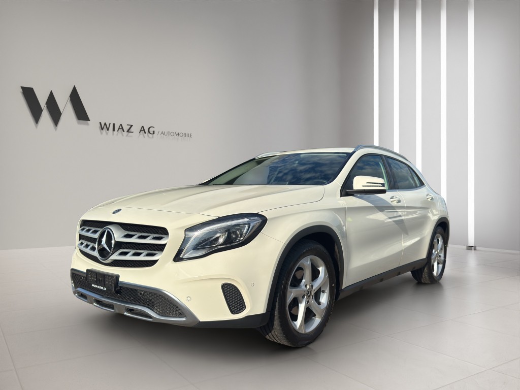 MERCEDES-BENZ GLA 200 d Urban 4m 7G-DCT-image-0