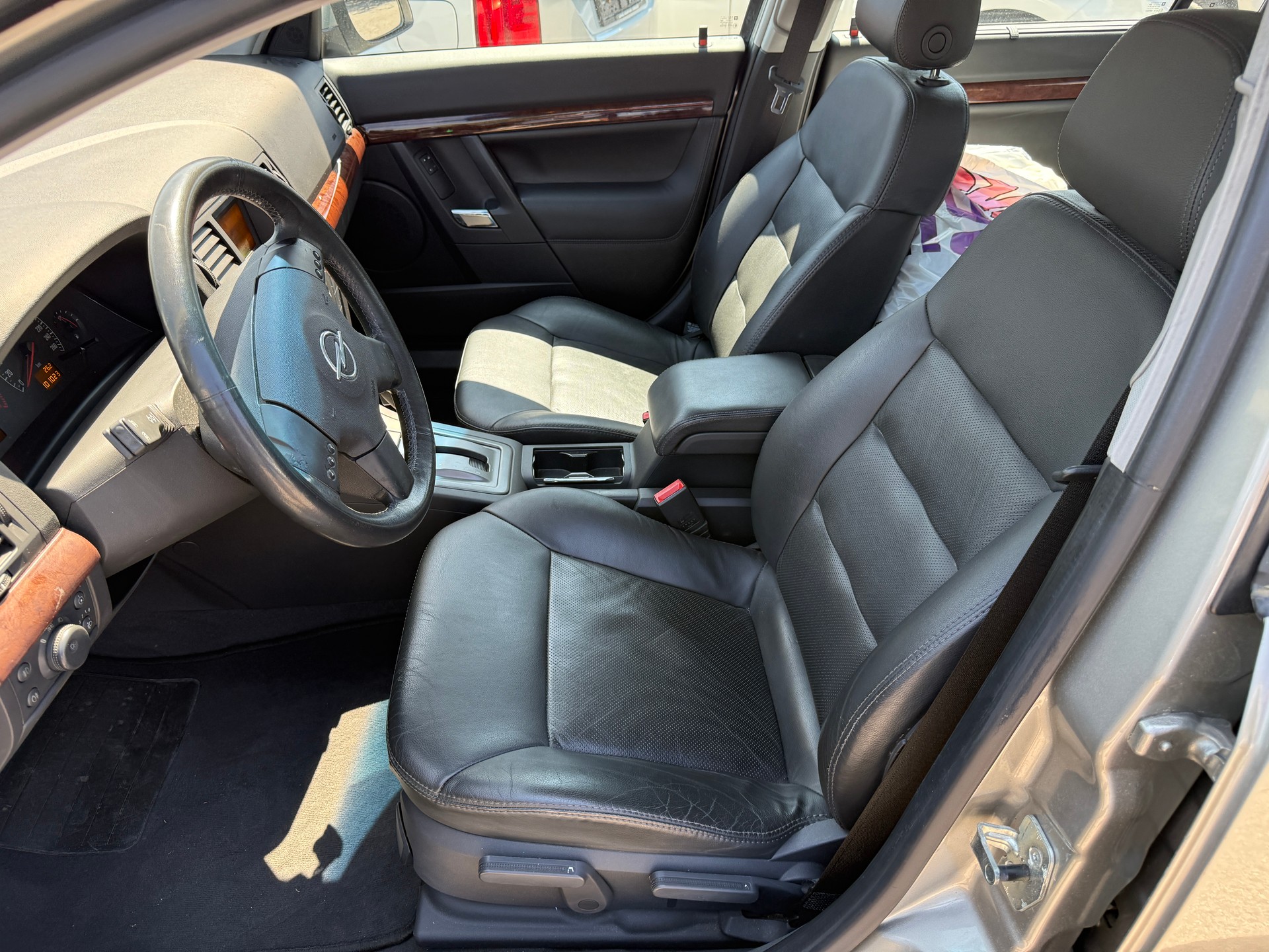 OPEL Vectra 2.2 Elegance-image-7