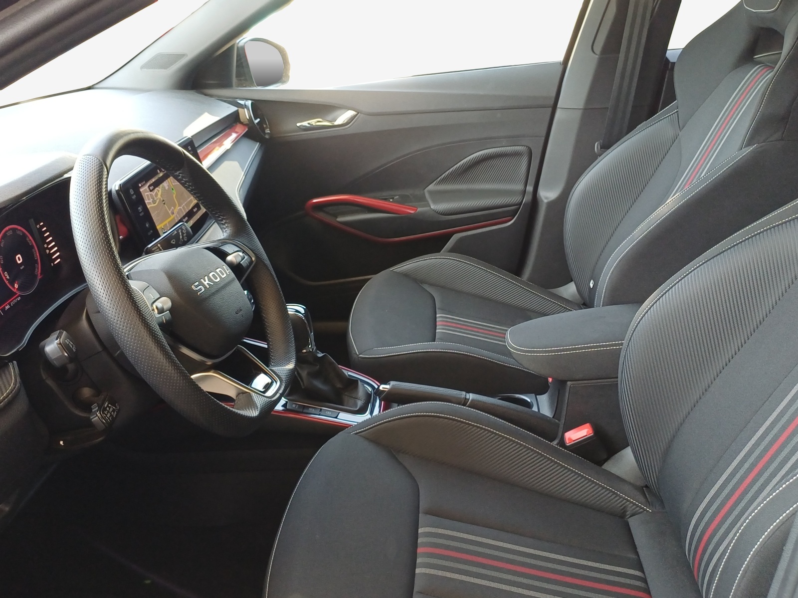 SKODA Fabia 1.5 TSI Monte Carlo DSG-image-7
