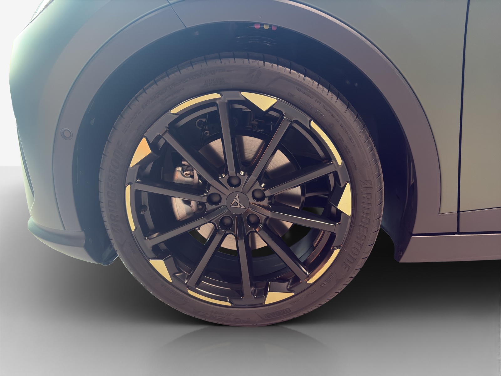 CUPRA Raval 52 kWh VZ Extreme Launch Edition-image-14