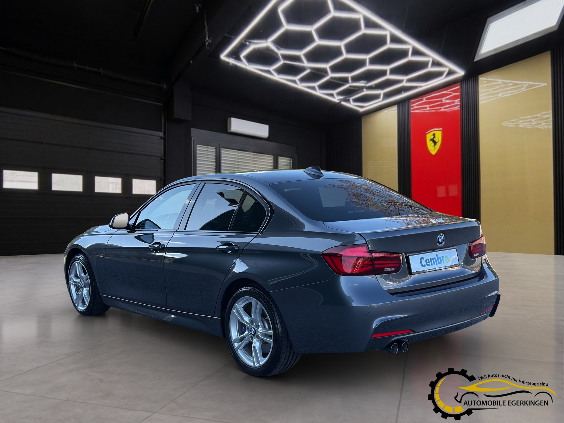 BMW 330d xDrive Edition M Sport Steptronic-image-6