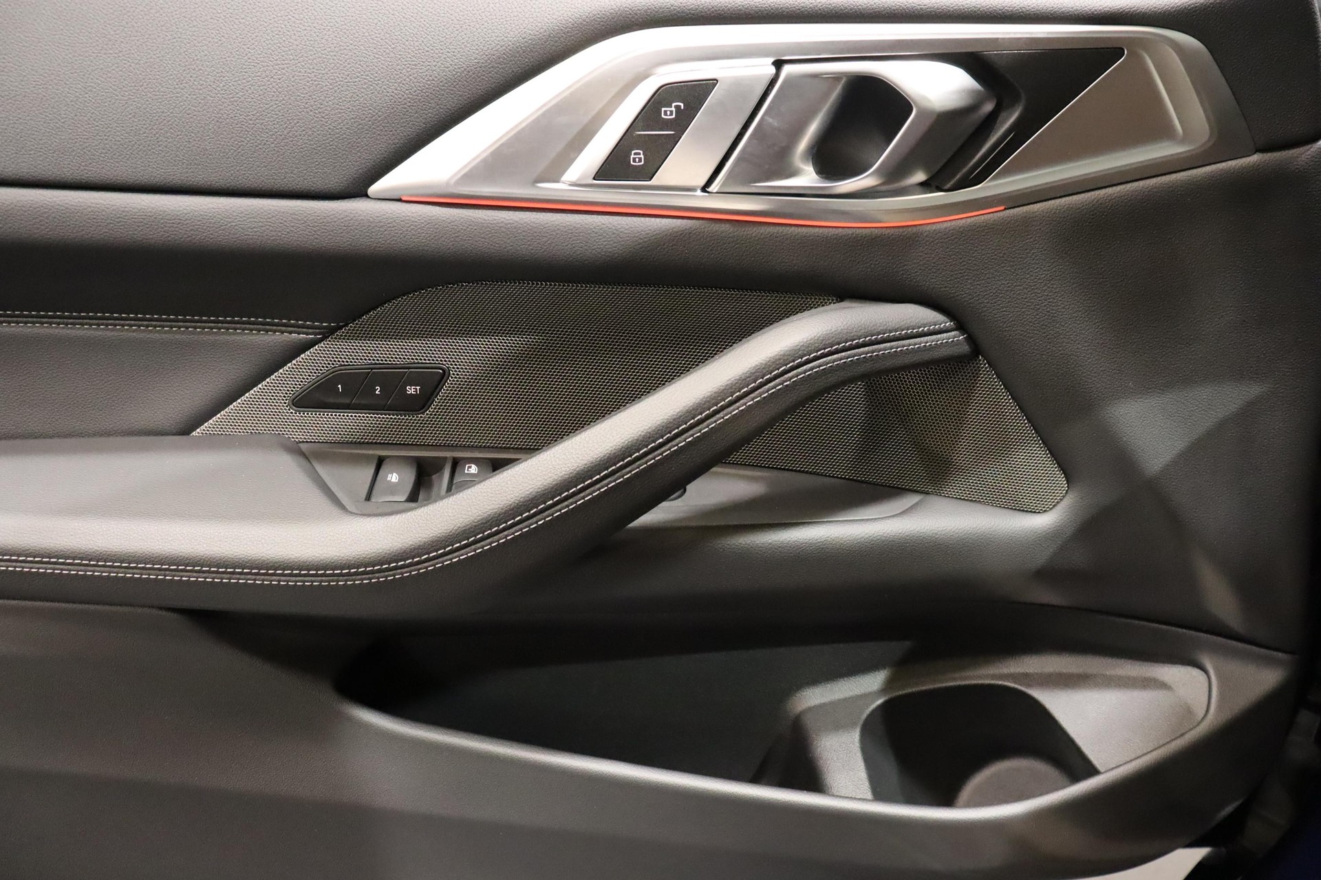 BMW M440d xDrive SAG Cabrio-image-23