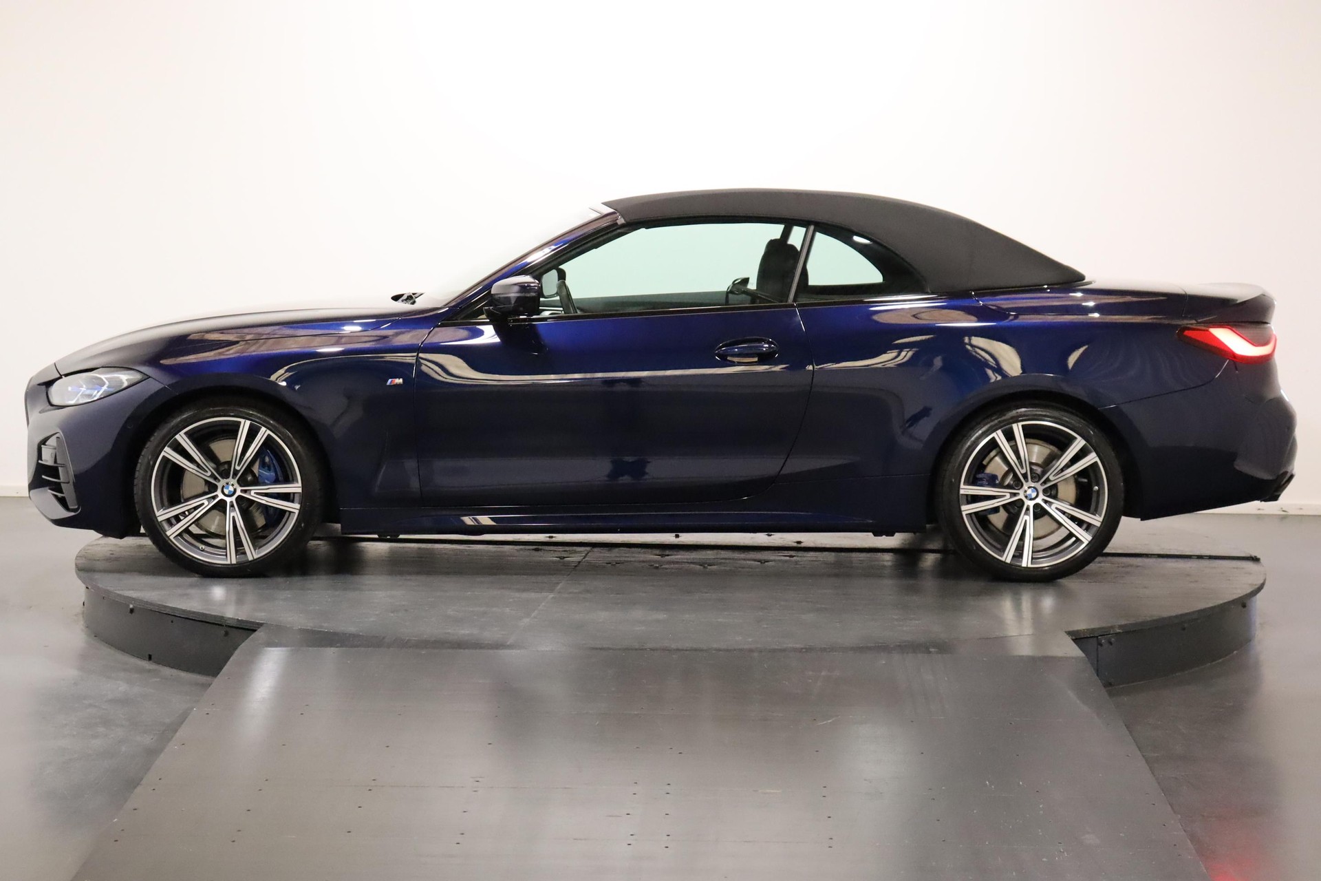 BMW M440d xDrive SAG Cabrio-image-1