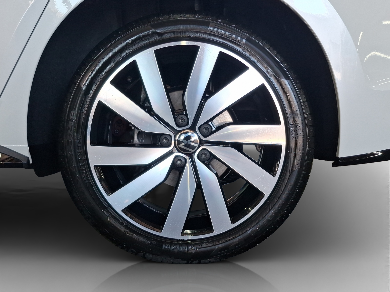 VW Touran 1.5 TSI EVO Highline DSG-image-13
