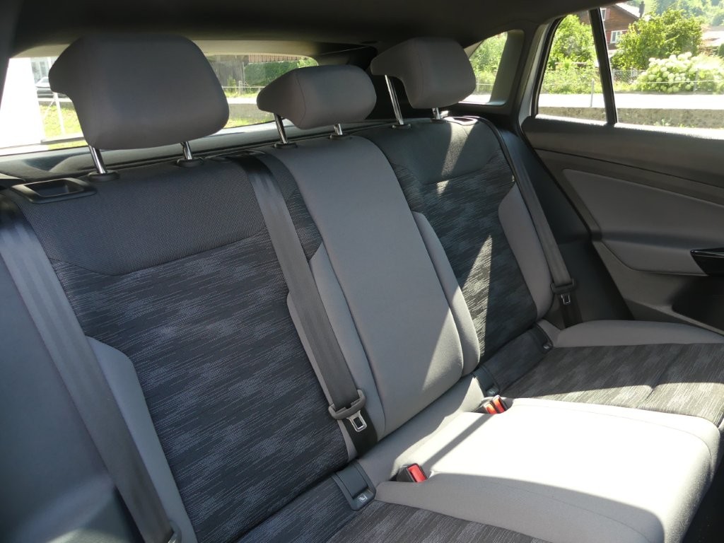VW ID.4 Pro Performance 77 kWh-image-12