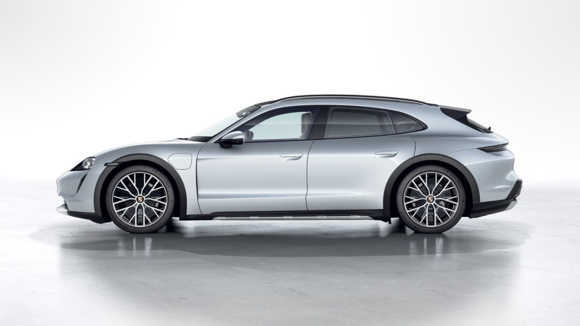 PORSCHE Taycan 4 Cross Turismo (MY22)-showroom-element-1