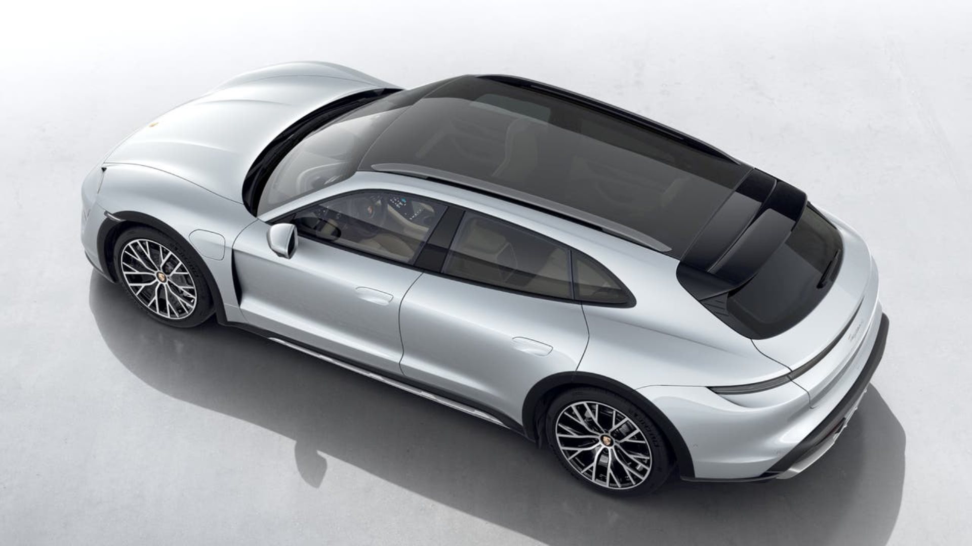 PORSCHE Taycan 4 Cross Turismo (MY22)-showroom-element-3