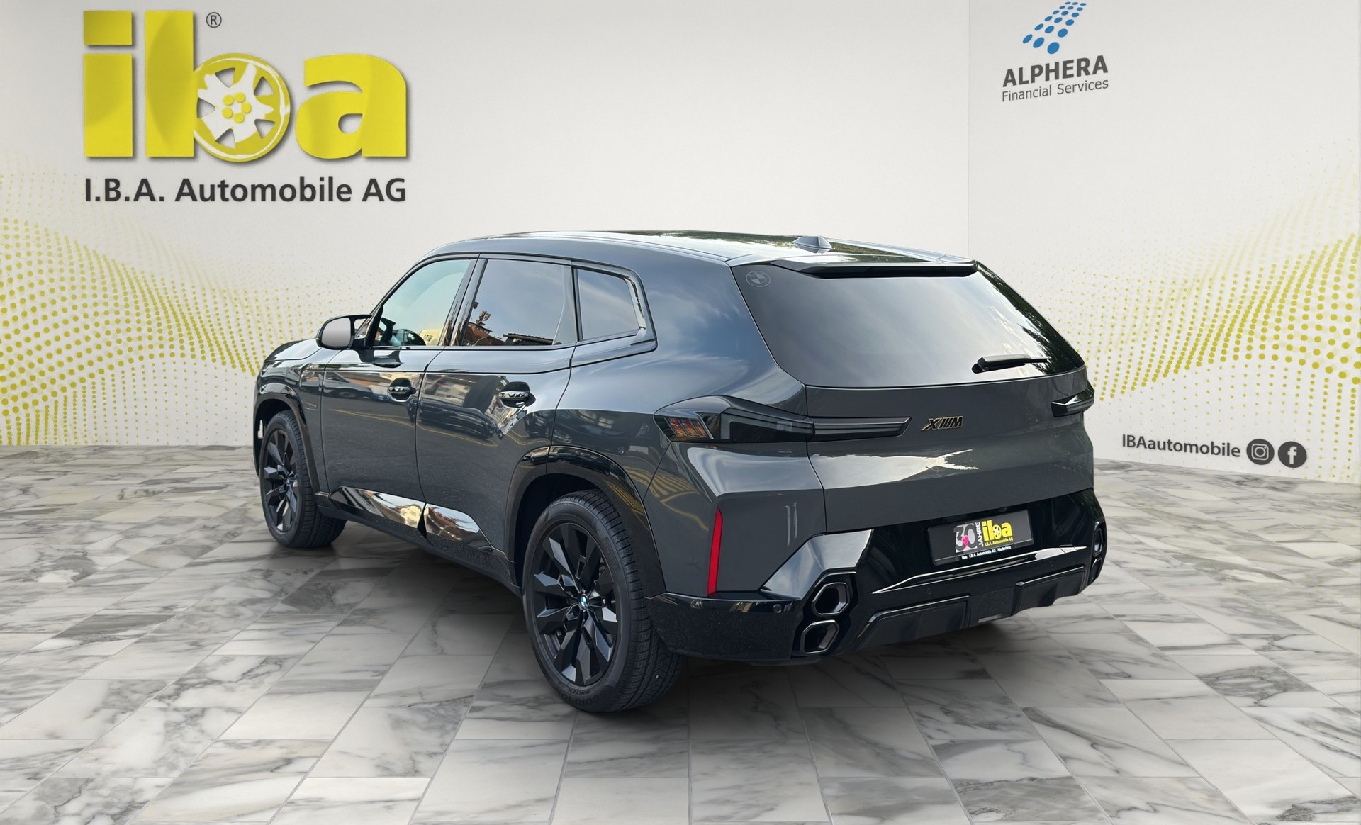 BMW XM xDrive PHEV Steptronic (CH) INDIVIDUAL-showroom-element-2