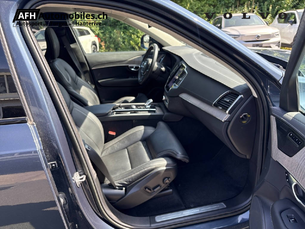 VOLVO XC90 T8 eAWD Ultim Dark-image-9