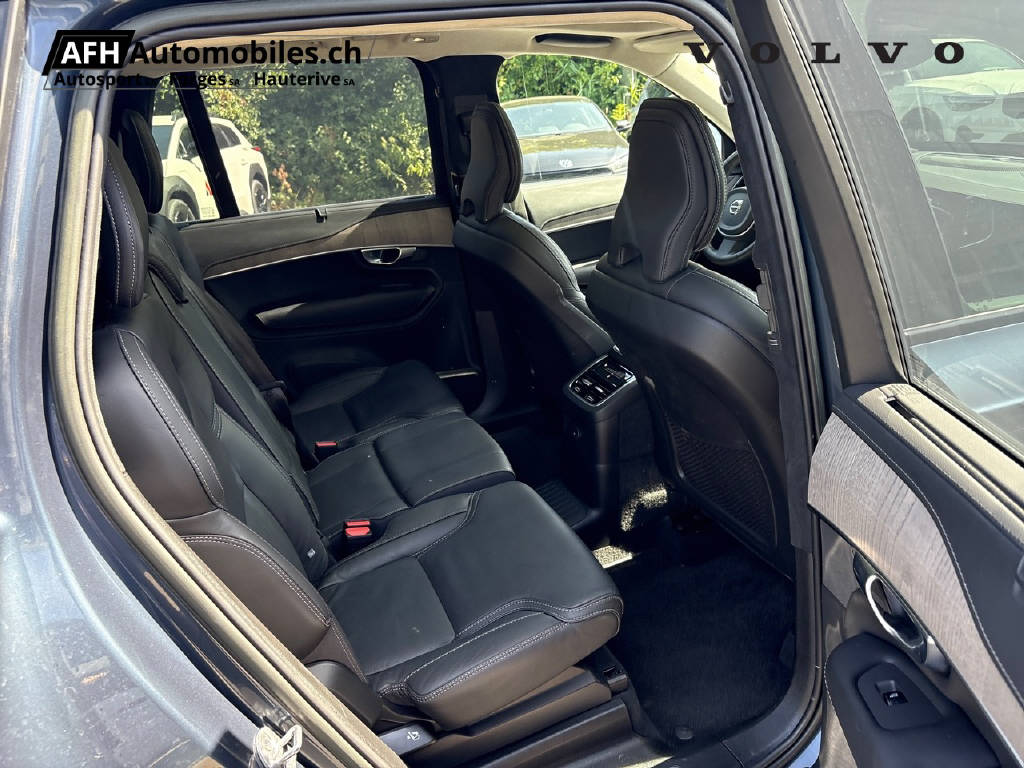 VOLVO XC90 T8 eAWD Ultim Dark-image-11