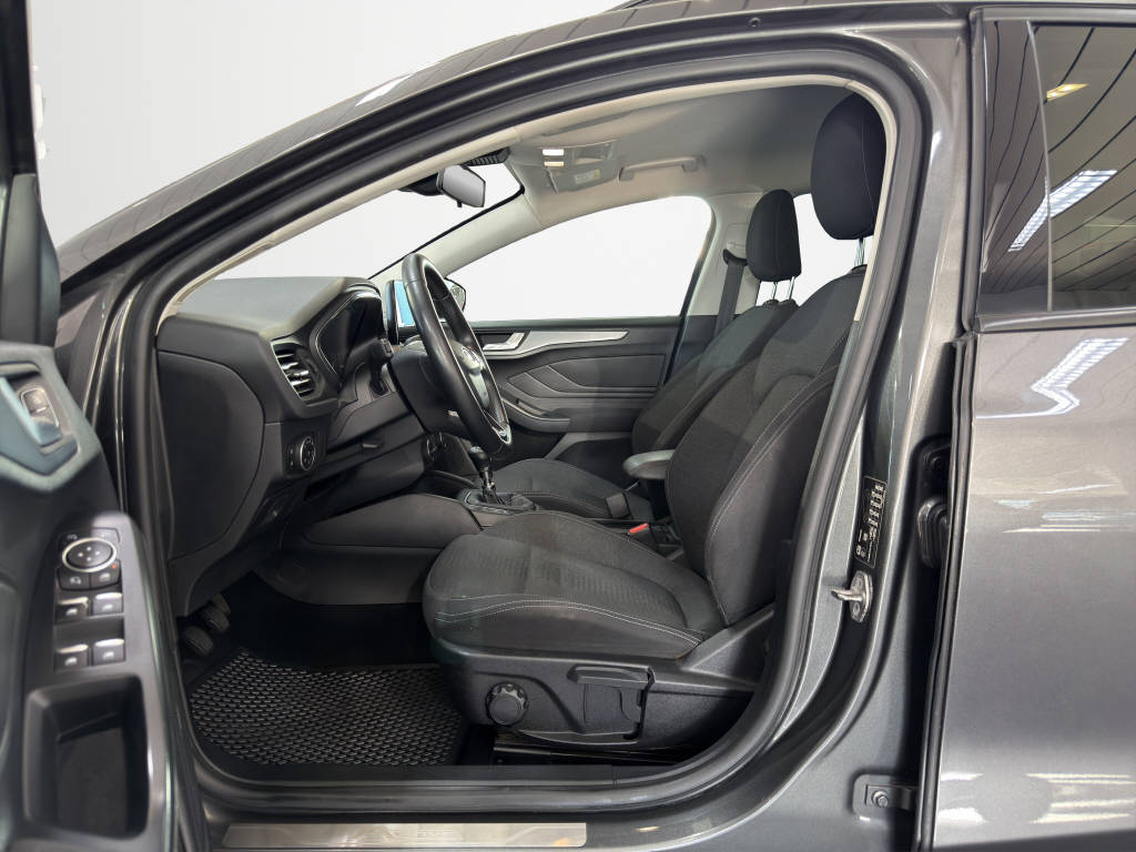 FORD Focus Station Wagon 1.5 EcoBlue 120 Acti-image-8