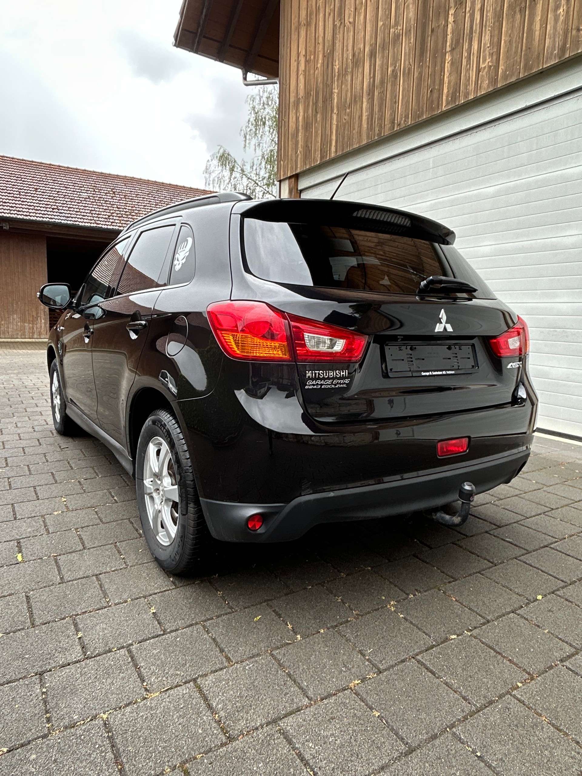 MITSUBISHI 2.2 DID Navigator 4x4-image-3