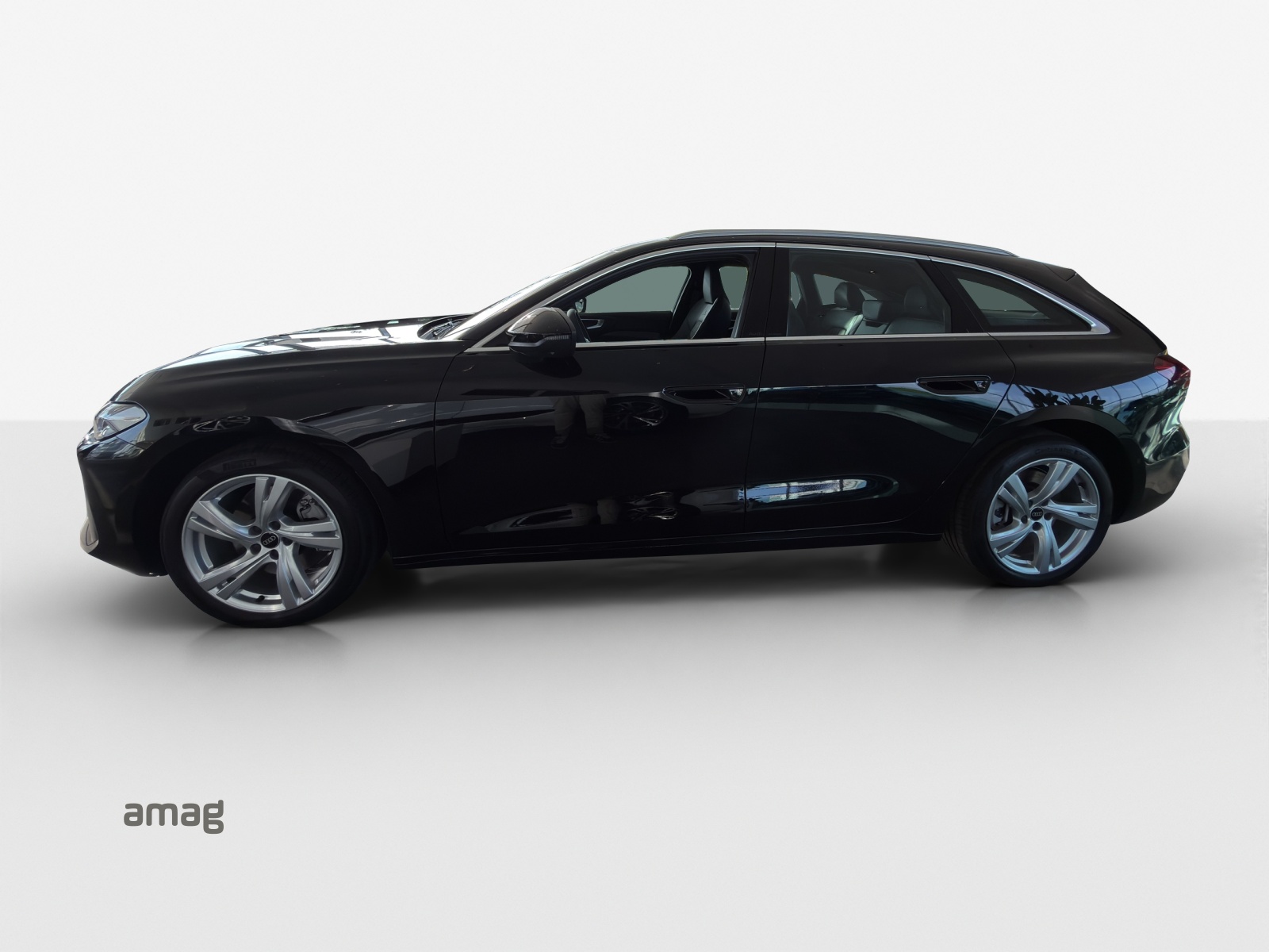 AUDI A5 Avant TDI quattro 150 kW Attraction S tronic-image-1